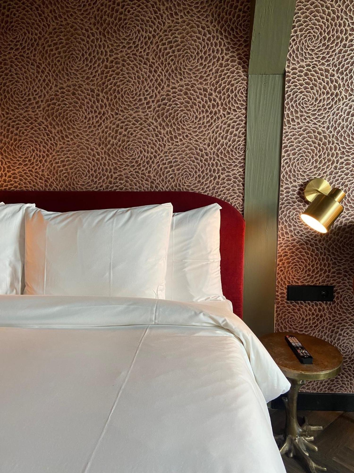 Relais & Chateaux Weeshuis 豪达 外观 照片