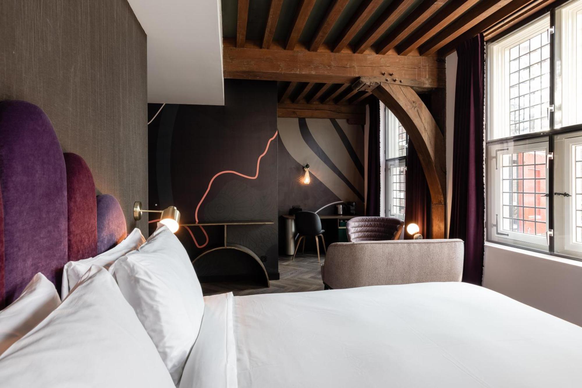 Relais & Chateaux Weeshuis 豪达 外观 照片